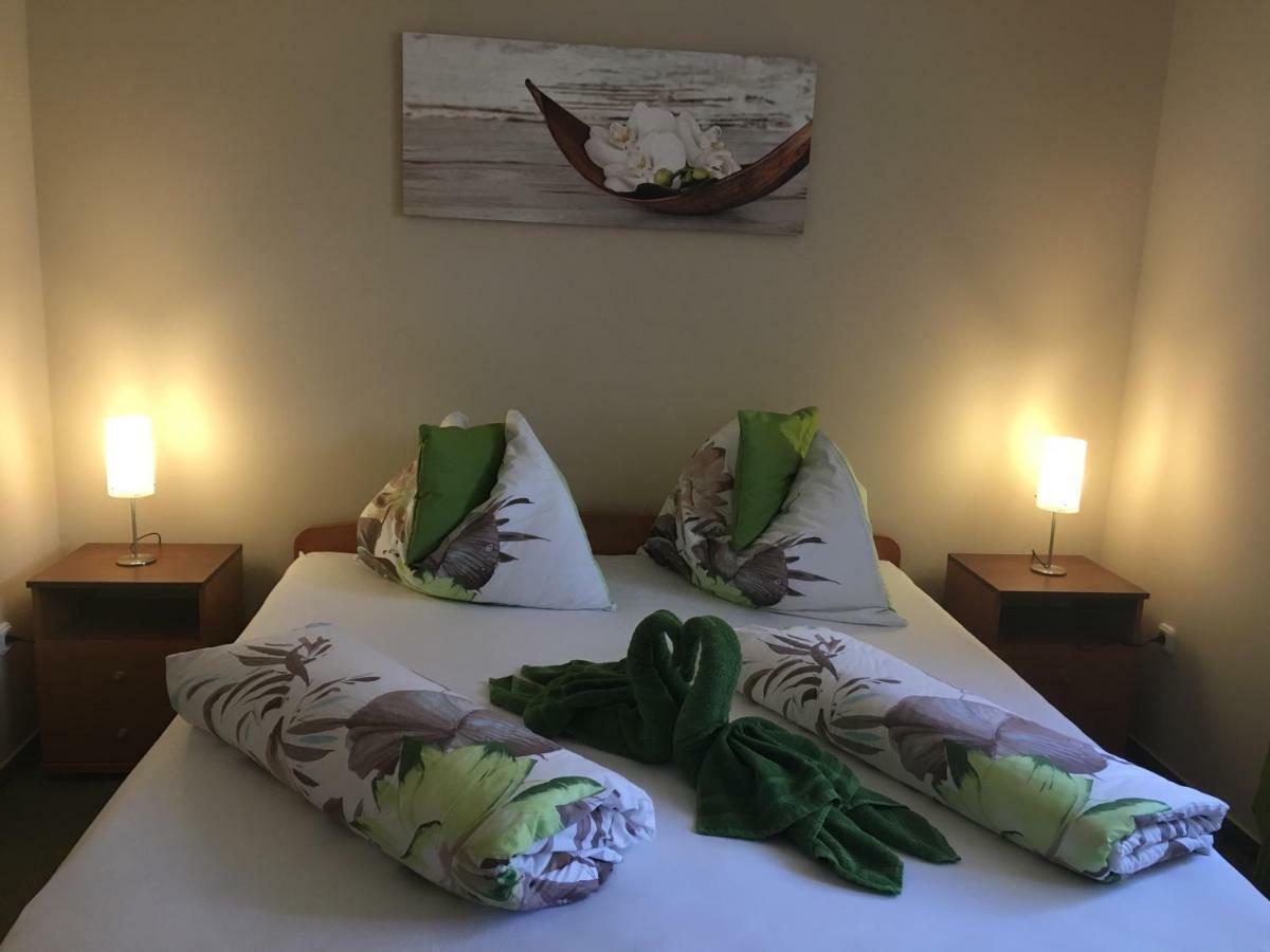 Orchidea Apartman Hegykő Exteriör bild
