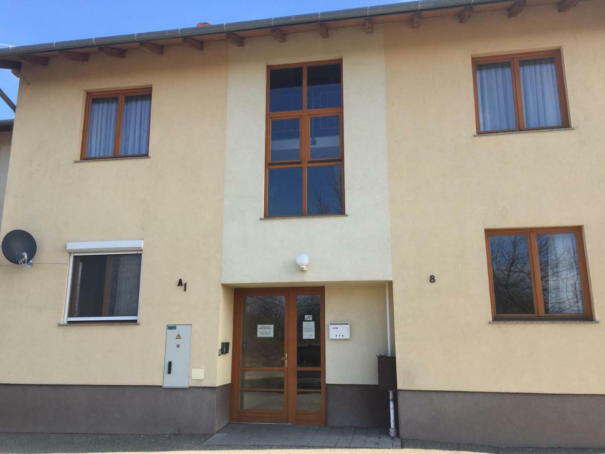 Orchidea Apartman Hegykő Exteriör bild